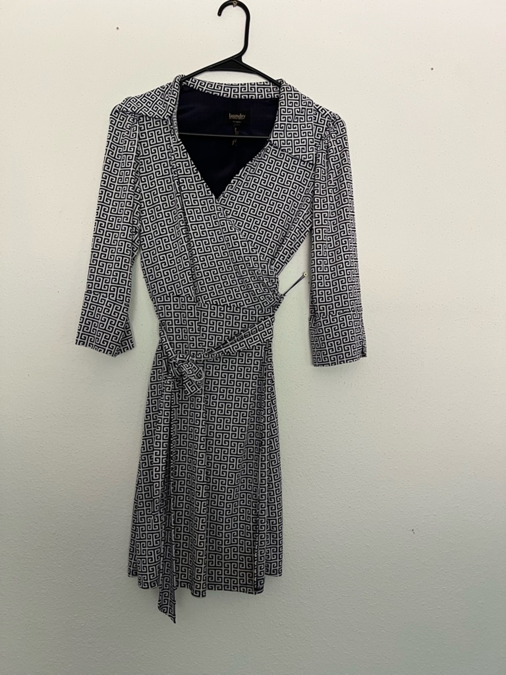 Laundry by Shelli Segal Navy and White Geometric Wrap Dress